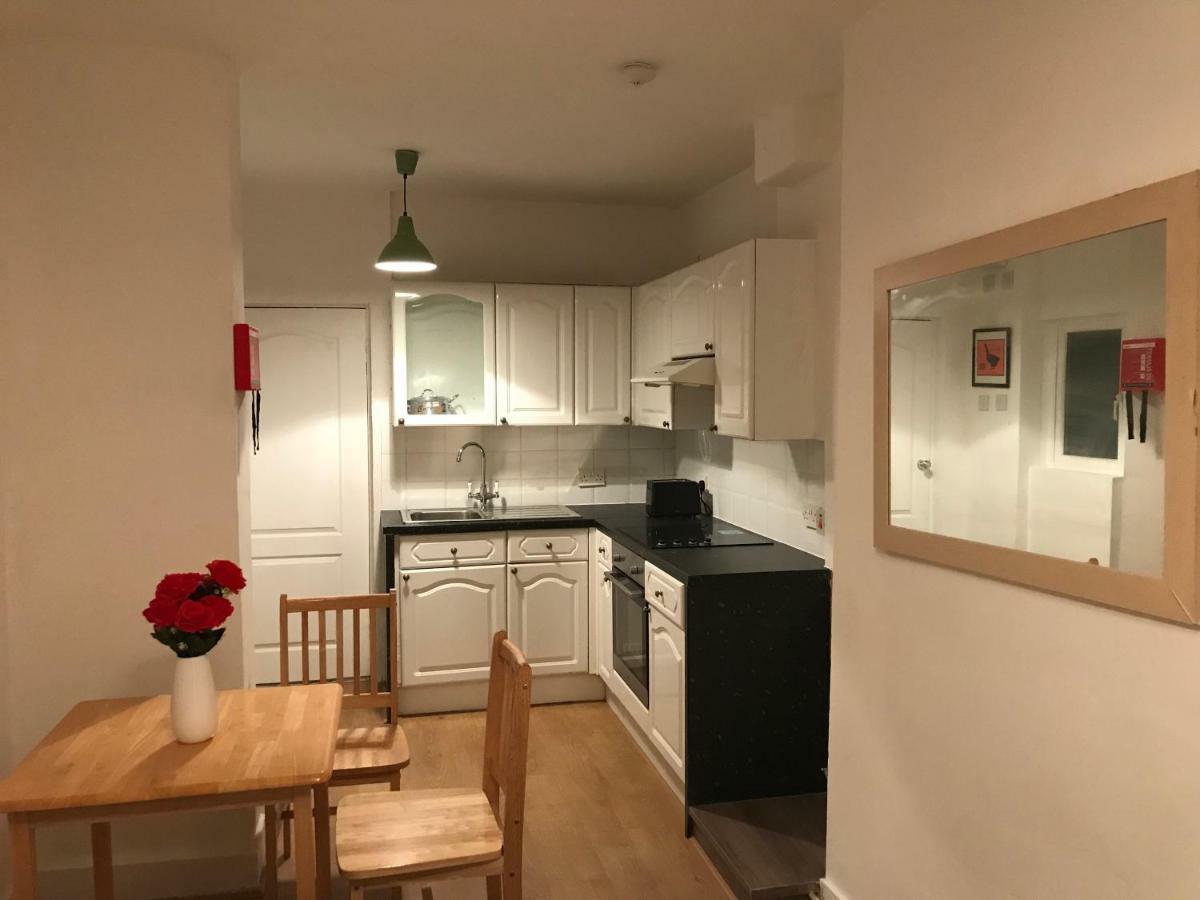 North London Studio Apartment Eksteriør billede
