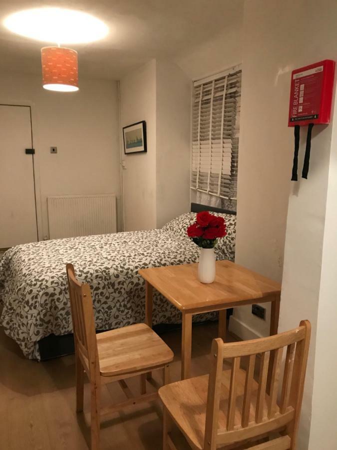 North London Studio Apartment Eksteriør billede